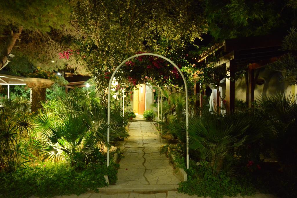 3Sirene Villa ชากกา ภายนอก รูปภาพ